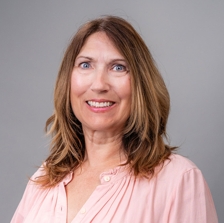 Krista Chaase, Dentist